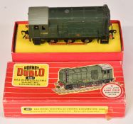 Hornby Dublo 2-rail 00 gauge model railway BR 0-6-0 diesel-electric shunting locomotive D3302, 2231,