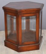 Octagonal mahogany display cabinet, width 61cm, height 58cm