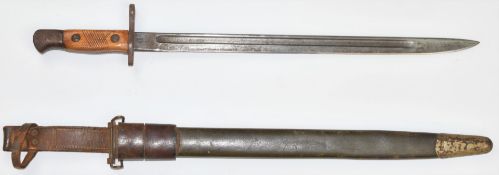 British WW1 Remington bayonet with clear stamps to ricasso, 42cm single edged fullered blade,