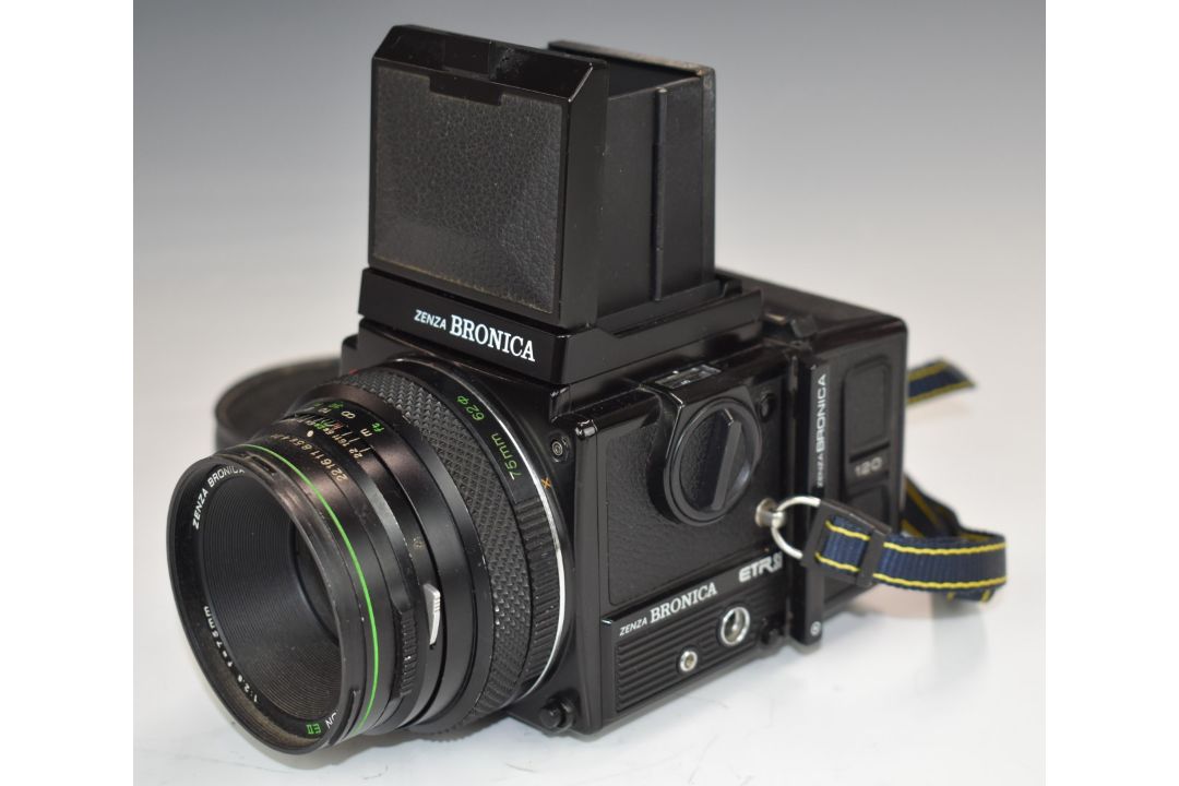 Zena Bronica medium format camera, with 120 film back, waist level finder and 1:2.8 75mm lens - Image 1 of 7