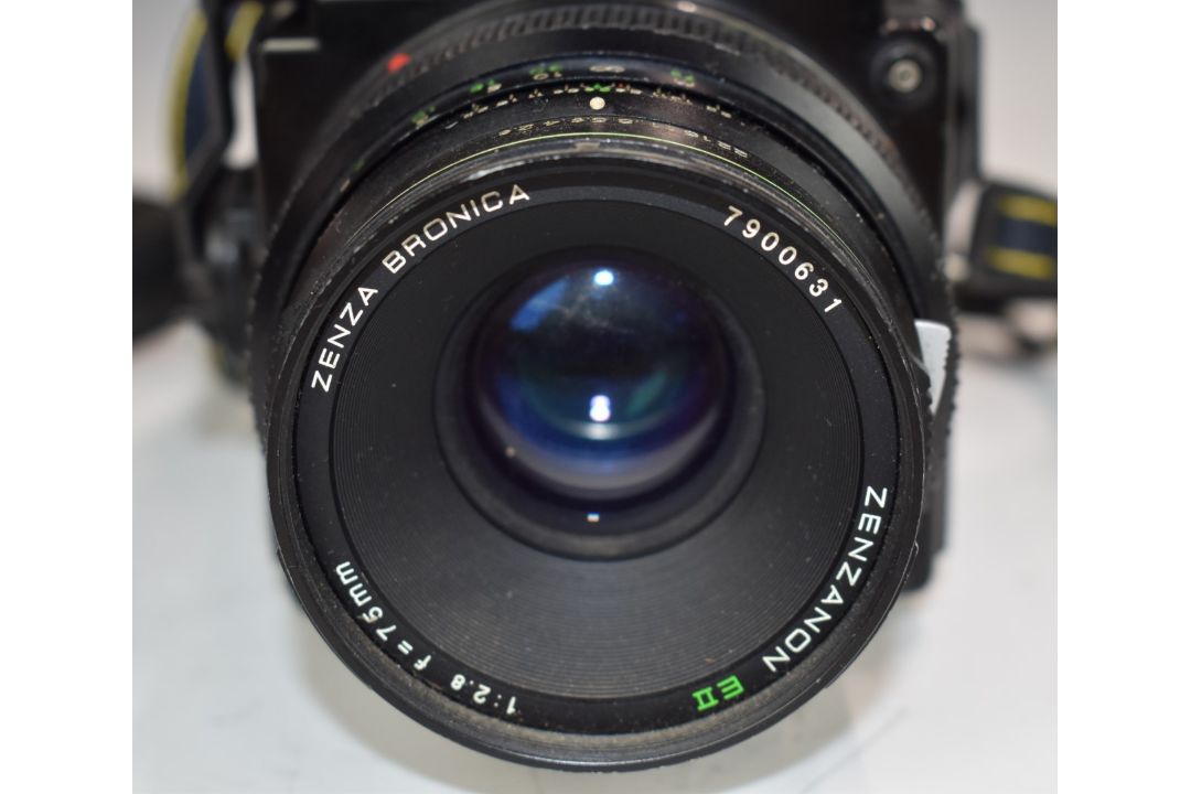 Zena Bronica medium format camera, with 120 film back, waist level finder and 1:2.8 75mm lens - Image 3 of 7