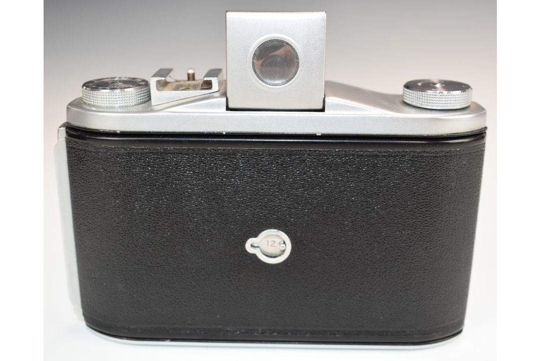 Ross Ensign Selfix 12-20 folding camera fitted with Xpres 75mm f3.5 lens, in original leather case - Image 5 of 7