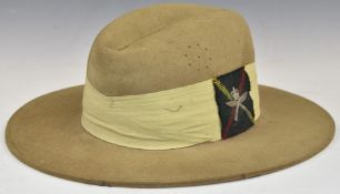 British Army Gurkha rifles 'slouch' hat with Pagri badge and Lt QGO Limbj 61401 D Coy to sweatband
