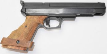 Gamo .177 target air pistol with adjustable wooden grip, trigger and sights, serial number 0338798.