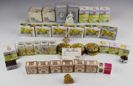 Collection of boxed Wade Whimsey-in-the-Vale, Bear Ambitions and other Wade figures including