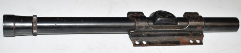 Weaver B4 military type rifle scope stamped 'Weaver B4 El Paso Tex USA Pat'd' with scope mounts,