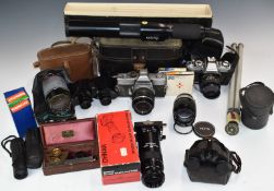 Cameras and optical collectables including two Minolta SLR examples comprising X-500 with 50mm 1:1.7