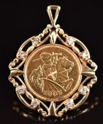 Elizabeth II 2005 gold full sovereign in 9ct gold pendant mount set with eight diamonds, 13g