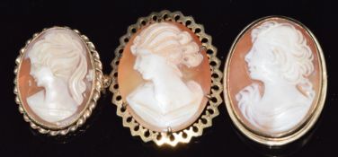 Three 9ct gold cameo brooches, largest 2.7 x 3.4cm