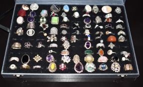 Eighty five silver rings including mother of pearl, quartz, agate, amethyst, marcasite, etc