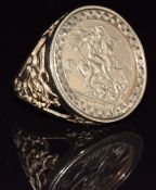 A 9ct gold ring set with a St George plaque, 10.5g, size R