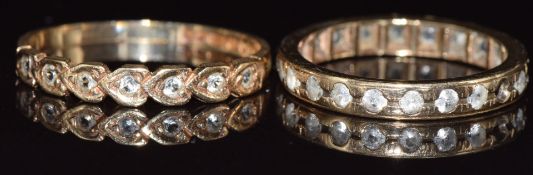 Two 9ct gold rings set with spinel, 3.5g, size L & Q