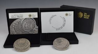 The Royal Mint silver medal designed by Emma Noble depicting Elizabeth I, together with a further