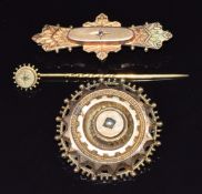 Victorian 10ct gold brooch set with a seed pearl, 9ct gold Victorian brooch set with a diamond and a