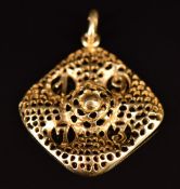 An 18k gold 1973 pendant, 3.2g