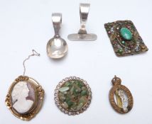 Hallmarked silver pusher and spoon by Mappin & Webb, Czech brooch, Victorian swivel cameo etc