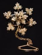 Edwardian 9ct gold pendant/ brooch set with seed pearls, 4.2g, 3cm