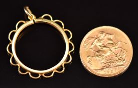 George V 1927 gold full sovereign with South Africa Mint mark, in yellow metal mount, 9.8g