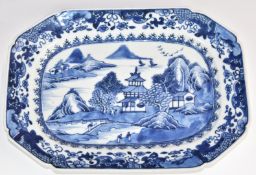 19thC Chinese octagonal blue and white export plate, 20.5 x 29cm