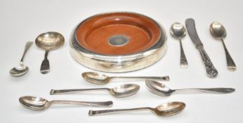 Victorian hallmarked silver fiddle pattern caddy spoon, London 1840, maker's mark TW, length 9cm,