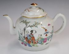 19thC Chinese famille rose teapot with decoration of a family at play, height 13.5cm