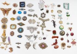 A collection of brooches including vintage examples, white metal, Art Deco, Sphinx, marcasite,