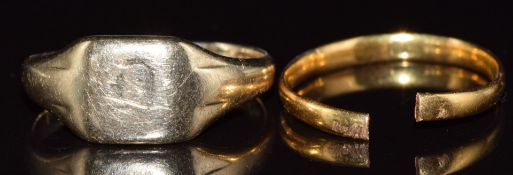 A 9ct gold signet ring (3g, size O) and a section of 22ct gold ring, 1.4g