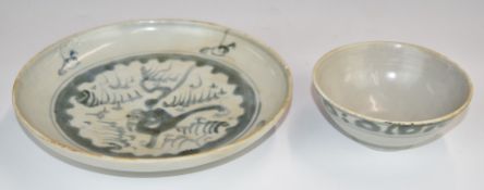 Nanking Cargo plate, diameter 19.5cm and Tek Sing bowl, diameter 11cm
