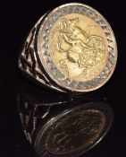 1906 gold half sovereign in 9ct gold ring mount, 8.8g, size M