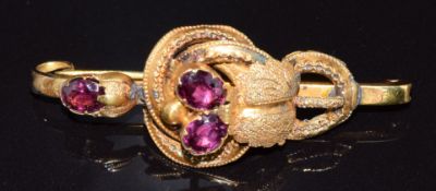 Victorian brooch set with foiled garnets, 3.3g, 4cm