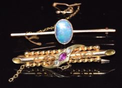 Edwardian 15ct gold brooch set with a marquise cut ruby and old cut diamonds (3.5g) and a 9ct rose