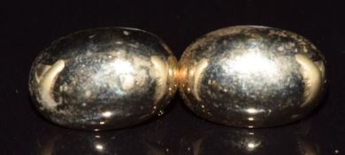 A pair of 9ct gold earrings, 2.2g