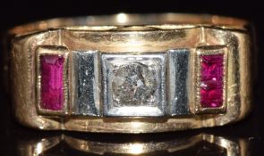 Art Deco 18k gold ring set with a diamond and rubies, 4.7g, size R