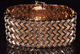 Orodsa 18ct rose gold mid-century bracelet with zing zag links, 81.3g, 20cm long