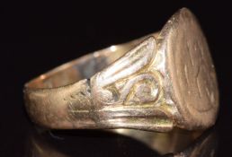 A c1900 9ct gold signet ring, 3.4g, size L