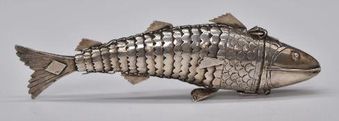 Silver novelty trinket case formed as a fish, with articulated body, length 15.5cm