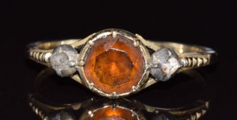 Georgian ring set with foiled paste and rose cut diamonds, 2.3g, size Q