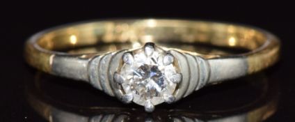 An 18ct gold ring set with a diamond of approximately 0.2ct in a platinum setting, 2g, size N