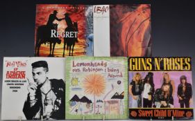 Approximately 900 singles mostly 1970s and 1980s