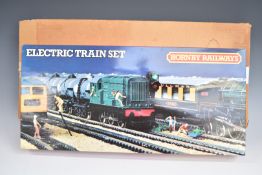 Hornby 00 gauge model railway electric train set, R826, in original box with outer sleeve.