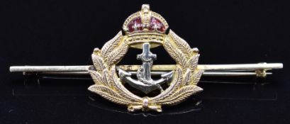 Royal Navy 9ct gold and enamel sweetheart brooch, 5.8g