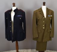 British Army Wessex Regiment officer's khaki service dress tunic with rank insignia to shoulder