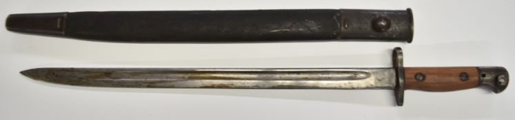 British WW1 1907 pattern bayonet stamped D P 8302 and SLA242, with 42cm single edged fullered