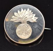 Honourable Artillery Company 9ct rose gold and tortoiseshell sweetheart brooch, 3.6g