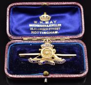 Royal Artillery 9ct gold and enamel sweetheart brooch / tie pin, with box, 4.3g