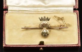 Royal Irish Fusiliers sweetheart brooch, with box, 3.9g