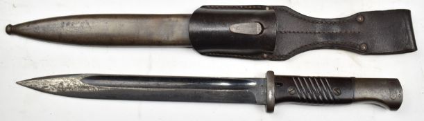 German 84/98 pattern bayonet stamped H1 ASW and 201 to ricasso, with 25cm fullered blade, scabbard
