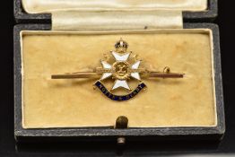 Notts and Derby Sherwood Foresters Regiment 9ct gold, enamel and metal sweetheart brooch by Graves &