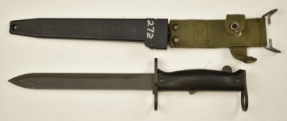 French MAS 1969 pattern bayonet with 20cm blade, scabbard and frog. PLEASE NOTE ALL BLADED ITEMS ARE