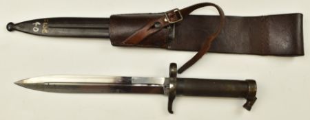 Swedish 1896 pattern Mauser bayonet stamped to EAB to ricasso, with 21cm blade, scabbard and frog
